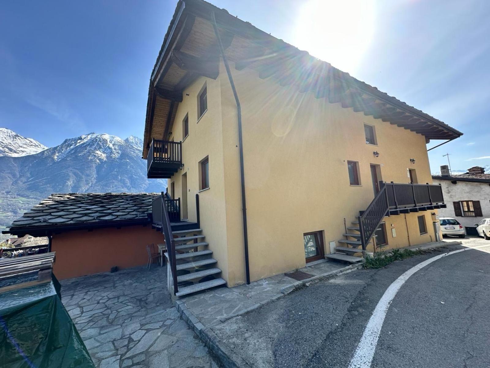 Grazioso Appartamento 1 Aosta Eksteriør bilde